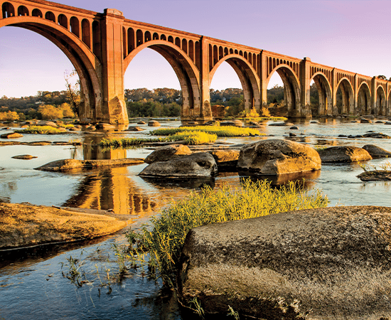 Richmond bridge over James River.